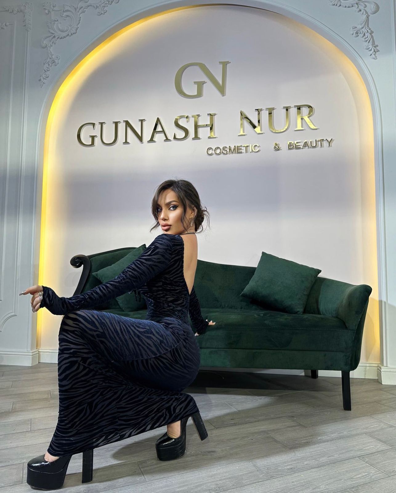 Gunash Nur at work